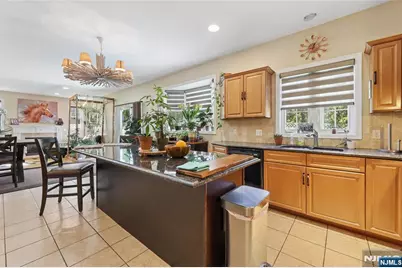 6 Lamring Drive, Fair Lawn, NJ 07410 - Photo 13