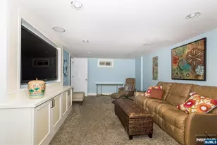 90 Stonehouse Rd, Glen Ridge, NJ 07028 - Photo 37