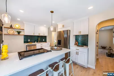 421 Tryon Avenue, Englewood, NJ 07631 - Photo 5