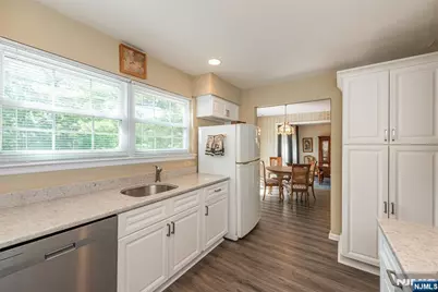 1 Birdseye Circle, Wayne, NJ 07470 - Photo 5