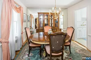 26 Crest View Hill Rd, Livingston, NJ 07039 - Photo 9