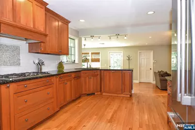 3 Avon Place, Woodcliff Lake, NJ 07677 - Photo 9