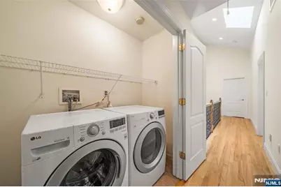 221B 4th Street 2 #2, Palisades Park, NJ 07650 - Photo 17