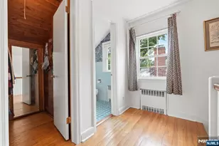47 Victor Pl, Hawthorne, NJ 07506 - Photo 25