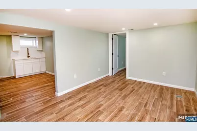 25 Windsor Drive, Dumont, NJ 07628 - Photo 37