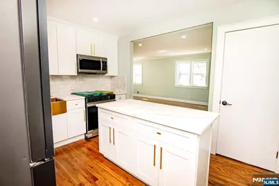 25 Windsor Drive, Dumont, NJ 07628 - Photo 13