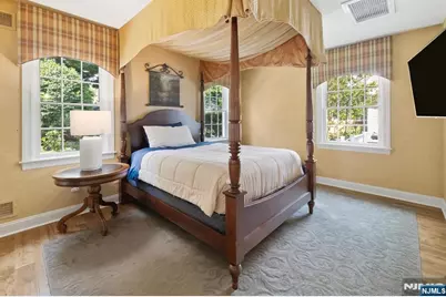 454 Hasbrouck Boulevard, Oradell, NJ 07649 - Photo 21