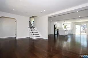14 Byrne Pl, Bergenfield, NJ 07621 - Photo 11