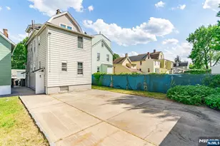 471 Burnside St, Orange, NJ 07050 - Photo 39