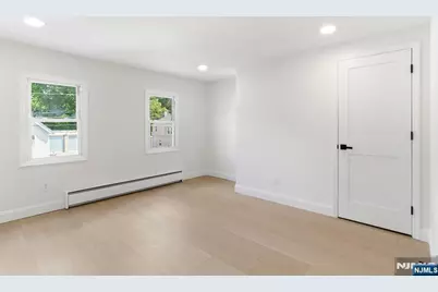 471 Burnside Street, Orange, NJ 07050 - Photo 15