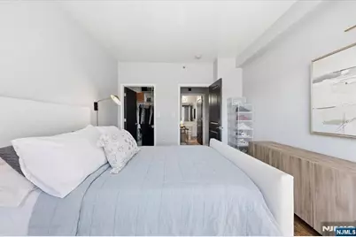 15 Freedom Way 412 #412, Jersey City, NJ 07305 - Photo 13