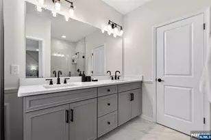 29 Arnold Dr, Wood Ridge, NJ 07075 - Photo 17