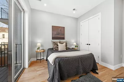 126 De Kalb Avenue 2 #2, Jersey City, NJ 07306 - Photo 25