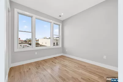 126 De Kalb Avenue 3 #3, Jersey City, NJ 07306 - Photo 23