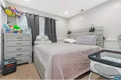 1576 Julian Terrace, Union Township, NJ 07083 - Photo 29
