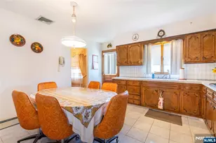 27 Bartsch Ave, Woodland Park, NJ 07424 - Photo 3