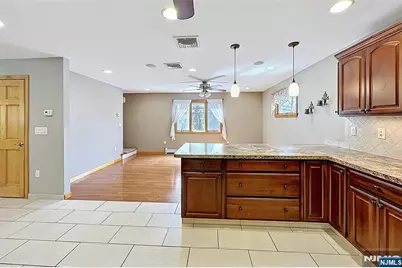 27 Seneca Avenue, Rockaway Township, NJ 07866 - Photo 9