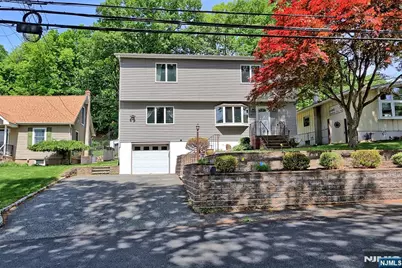 27 Seneca Avenue, Rockaway Township, NJ 07866 - Photo 3