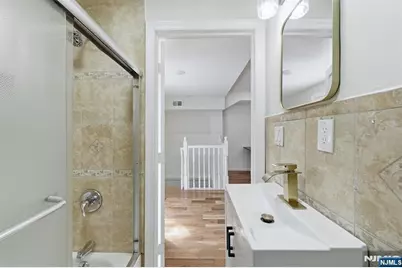 64 Willoughby Street, Newark, NJ 07112 - Photo 11