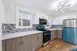 64 Willoughby St, Newark, NJ 07112 - Photo 7
