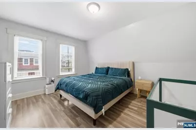 124 Washington Avenue, Irvington, NJ 07111 - Photo 21