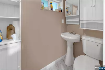 152 Schuyler Avenue, North Arlington, NJ 07031 - Photo 21