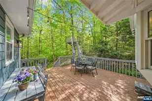 29 Upper Dr, Berkeley Heights, NJ 07901 - Photo 25