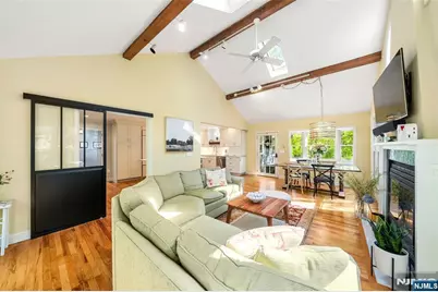 29 Upper Drive, Berkeley Heights, NJ 07901 - Photo 9