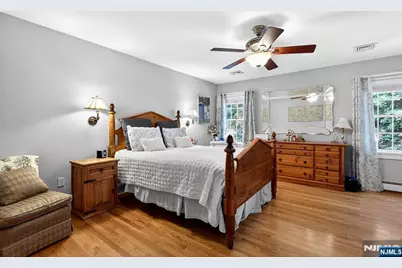 158 Vreeland Avenue, Rutherford, NJ 07070 - Photo 15