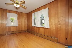 200 Watchung Dr, Hawthorne, NJ 07506 - Photo 11