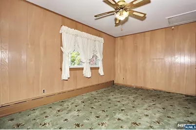 200 Watchung Drive, Hawthorne, NJ 07506 - Photo 29
