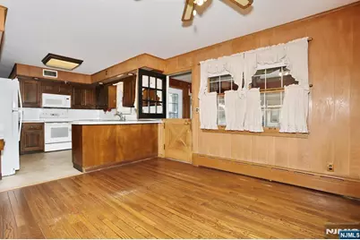 200 Watchung Drive, Hawthorne, NJ 07506 - Photo 17