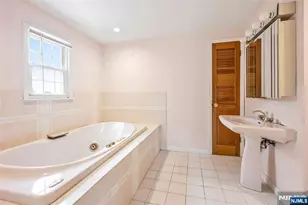 26 Fischer Ave, Nutley, NJ 07110 - Photo 21