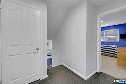 19 Thames Boulevard, Bergenfield, NJ 07621 - Photo 37