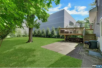 19 Thames Boulevard, Bergenfield, NJ 07621 - Photo 3