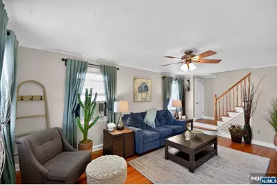 128 White Oak Terrace, Belleville, NJ 07109 - Photo 3
