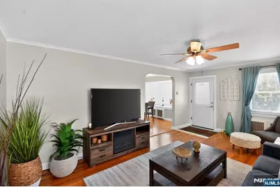 128 White Oak Terrace, Belleville, NJ 07109 - Photo 5