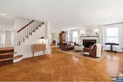 16 Pascack Road, Woodcliff Lake, NJ 07677 - Photo 25