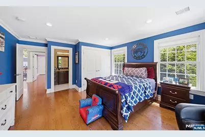 184 Donny Brook Drive, Allendale, NJ 07401 - Photo 23