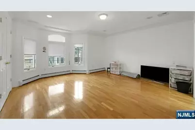 531A 2nd Street A #A, Palisades Park, NJ 07650 - Photo 9