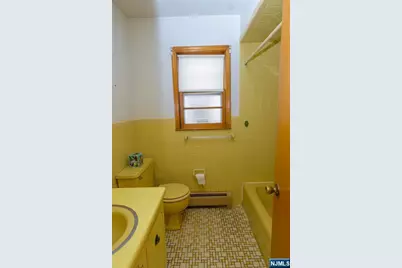 510 Liberty Avenue, Jersey City, NJ 07307 - Photo 25
