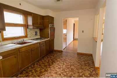 510 Liberty Avenue, Jersey City, NJ 07307 - Photo 35