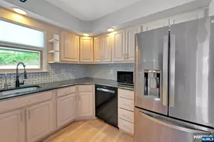 451 Chestnut St, Nutley, NJ 07110 - Photo 11