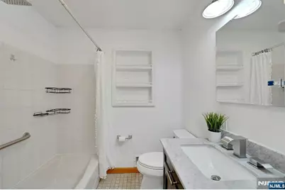 451 Chestnut Street, Nutley, NJ 07110 - Photo 19