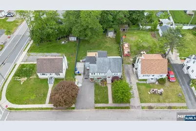 3 Roy Avenue, Bloomingdale, NJ 07403 - Photo 23