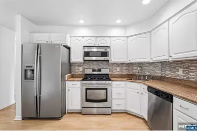 304 Heights Drive 3 #3, Haledon, NJ 07508 - Photo 9