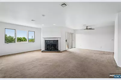 304 Heights Drive 3 #3, Haledon, NJ 07508 - Photo 5