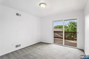 304 Heights Dr 3, Haledon, NJ 07508 - Photo 17