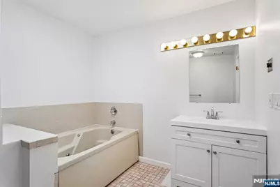 304 Heights Drive 3 #3, Haledon, NJ 07508 - Photo 31