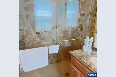 280 Prospect Avenue 11 E #11 E, Hackensack, NJ 07601 - Photo 27